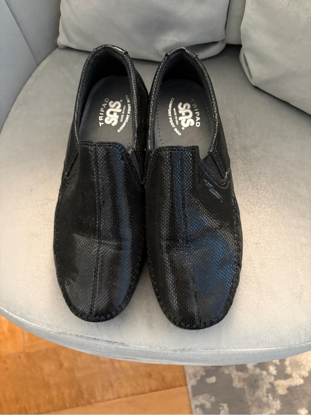 SAS Women’s “Dream” Black Snake Slip-On Comfort Loafers - Picture 6 of 10